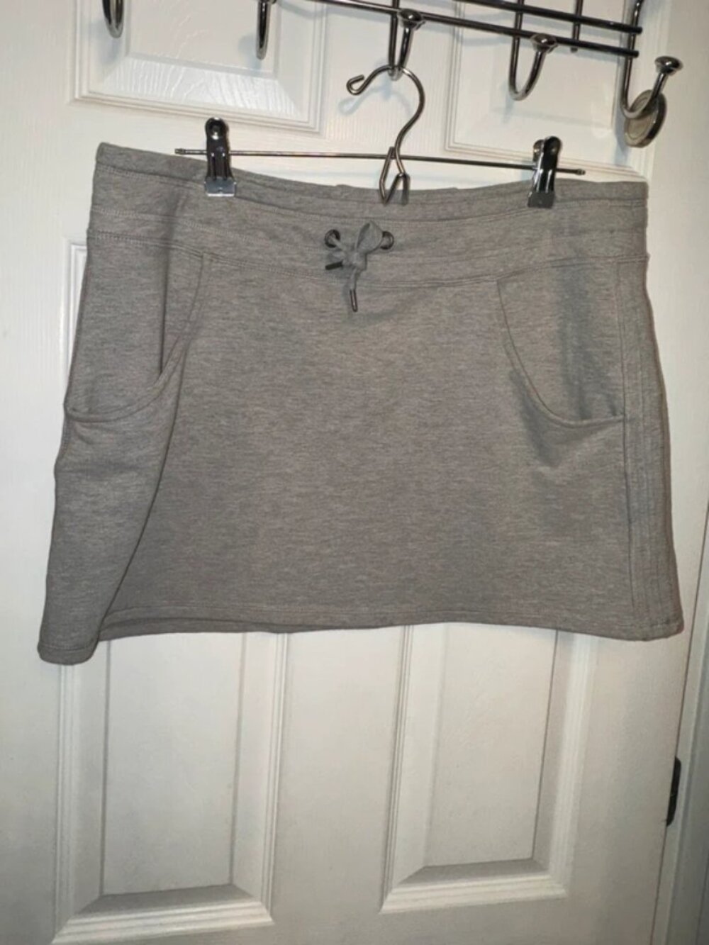 Large Gaiam skirt